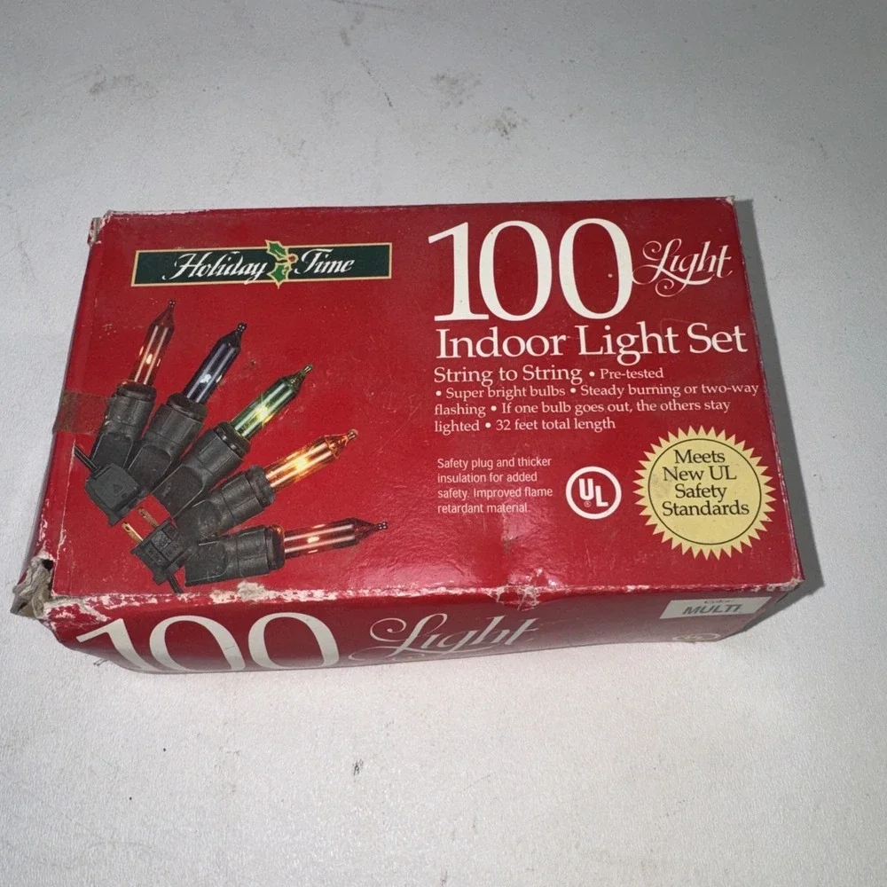 Holiday Time 100 Indoor Mini Lights Multicolor w/Green Wire Set - New in Box